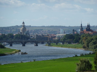 Obraz premium Blick Richtung Dresden-Altstadt