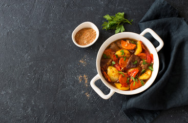 Beef stewed with vegetables