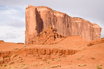 Fototapeta premium Monument valley red rock wall