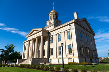 Fototapeta na wymiar The Old Iowa Capitol