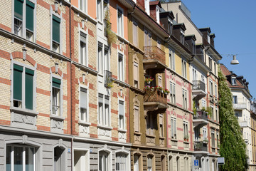 Fototapeta na wymiar façade de la ville - Zurich 