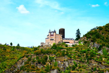 Blick über den Rhein bei St. Goar, inkl. Burg Katz