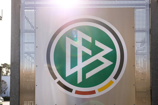 Applikation Fußball DFB-Logo 7cm 