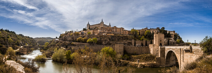 Fototapeta na wymiar Panoramica Toledo