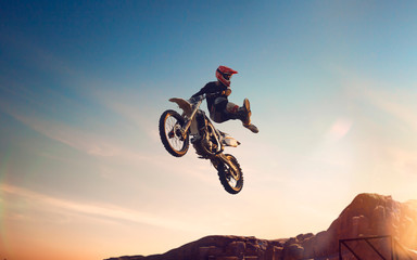 Motofreestyle. Fmx. - Powered by Adobe