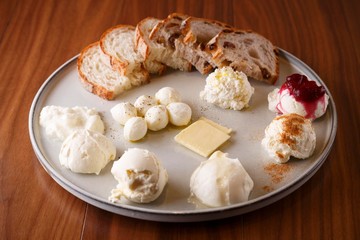 cottage cheese cream cheese bread