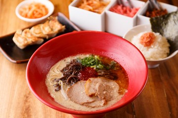 ramen noodle japanese food jiozi gyoza chinese food