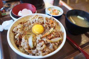 日本の美味しい牛丼