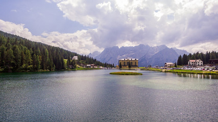 Volando sul lago di Misurina