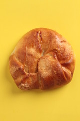 delicious baked honey bun