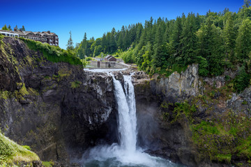 Fototapeta na wymiar View of Snoqualmie Falls, near Seattle in the Pacific Northwest