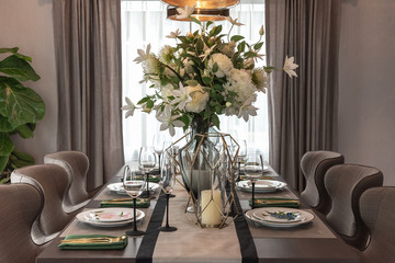 classic dining room