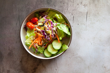 Garden Salad with Carrots and Cabbage
