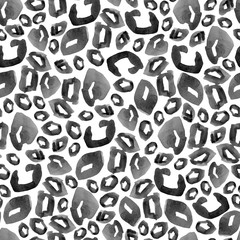 Watercolor hand drawn leopard seamless pattern. Allover print with leopard skin pattern  for the textile fabric and wallpaper.  - Иллюстрация.