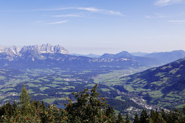 Fototapeta na wymiar Panoramic view over Kitzbuhel, Austria from the Hahnenkamm to the wilder kaiser mountain