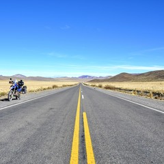 33 Highway - Argentina, in my old faithful XT600.