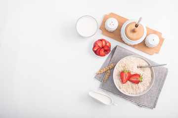 Oatmeal strawberries