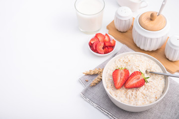 Oatmeal strawberries