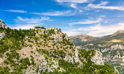Fototapeta na wymiar View of mountain top village Gourdon in Provence, France