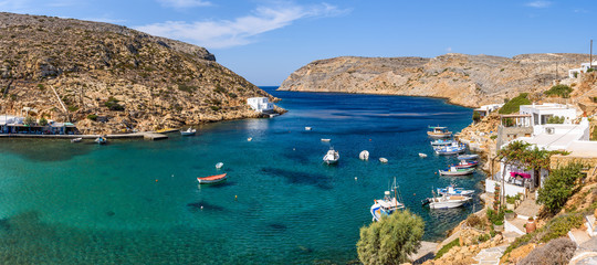 Heronissos bay at the north edge of Sifnos. Cyclades islands, Greece - obrazy, fototapety, plakaty