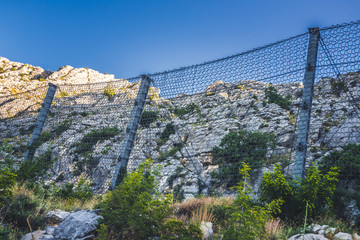 Protection wire mesh against falling rocks from the mountains
