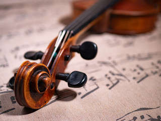 Violine, diagonal