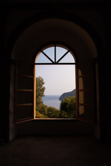 Una finestra sul mare