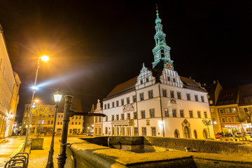 Fototapeta na wymiar illuminated Town Hall of Pirna, Central Placa at Night, Saxony