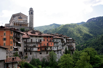 IL BORGO ANTICO DI BAGOLINO