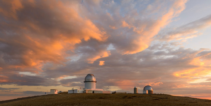 Observatorio astron&oacute;mico