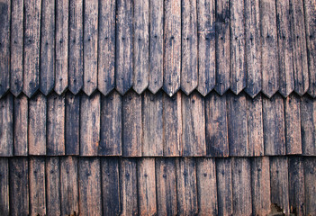 Fototapeta premium wall of old wooden shingles