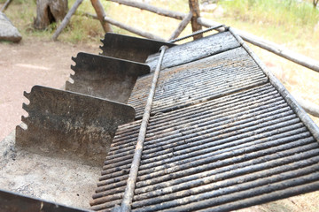 outdoor camping grill zoomed in