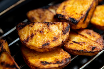 Grillkartoffel