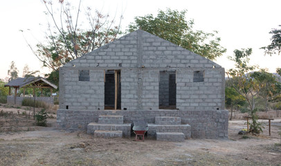 Fototapeta na wymiar Building a new house for tourism - Madagascar