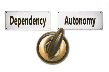 Street Sign to Autonomy versus Dependency