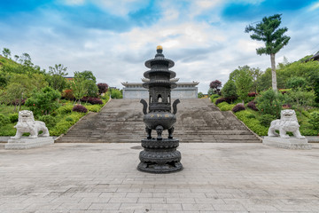 Obraz premium The scenery of Chongren Temple in Lishui City, Zhejiang Province, China
