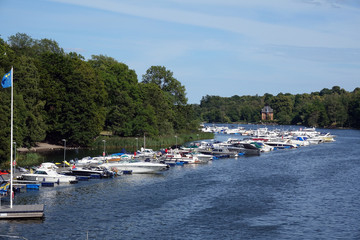 Fototapeta na wymiar Boote bei Stockholm