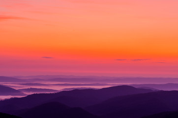 Wschód słońca Bieszczady połonina Wetlińska