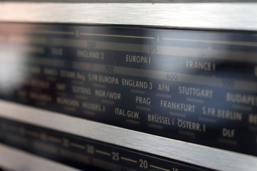Display Europe Altes Radio