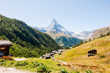 Zermatt, Findeln, Matterhorn, Sunnegga, Bergkapelle, Alpen, Wallis, Weiler, Alm, Bergwiesen,...