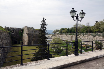 Graben an der Alten Festung in Korfu-Stadt
