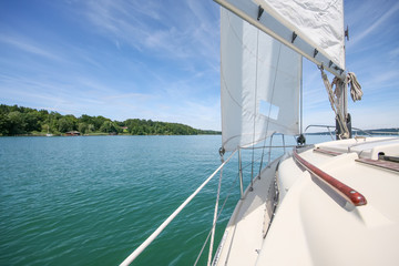 Obraz premium Sailing boat at Starnberg Lake in Germany
