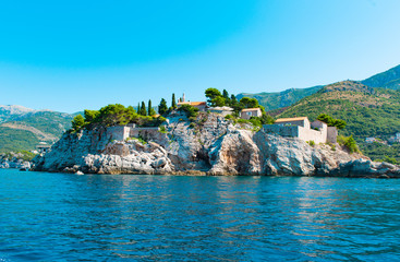 Fototapeta na wymiar beautiful landscape on a sunny day the coast of Montenegro