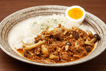 キノコのキーマカレー
