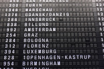 Airport departures board © Tupungato