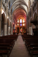 Fototapeta na wymiar Kathedrale Saint-Cyr-et-Sainte-Julitte von Nevers