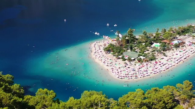 &Ouml;l&uuml;deniz is a resort village on the southwest coast of Turkey. It&rsquo;s known for the blue lagoon of &Ouml;l&uuml;deniz Tabiat Parki and the wide, white Belcekiz Beach. 