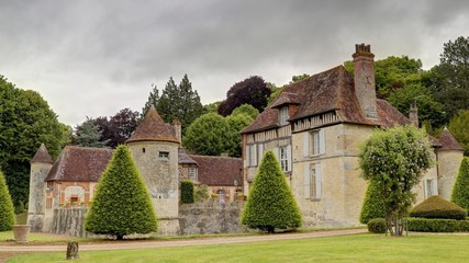Fototapeta na wymiar château en Normandie