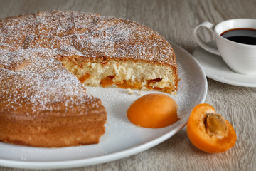 Charlotte with apricots