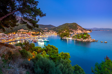 Fototapeta na wymiar Panoramic view of scenic Parga city, Greece